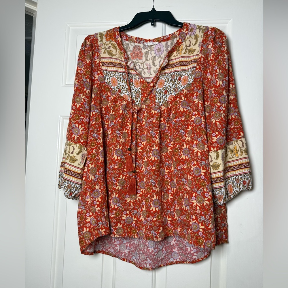 Jane & Delancey Boho‎ Floral Tie Neck Blouse Top